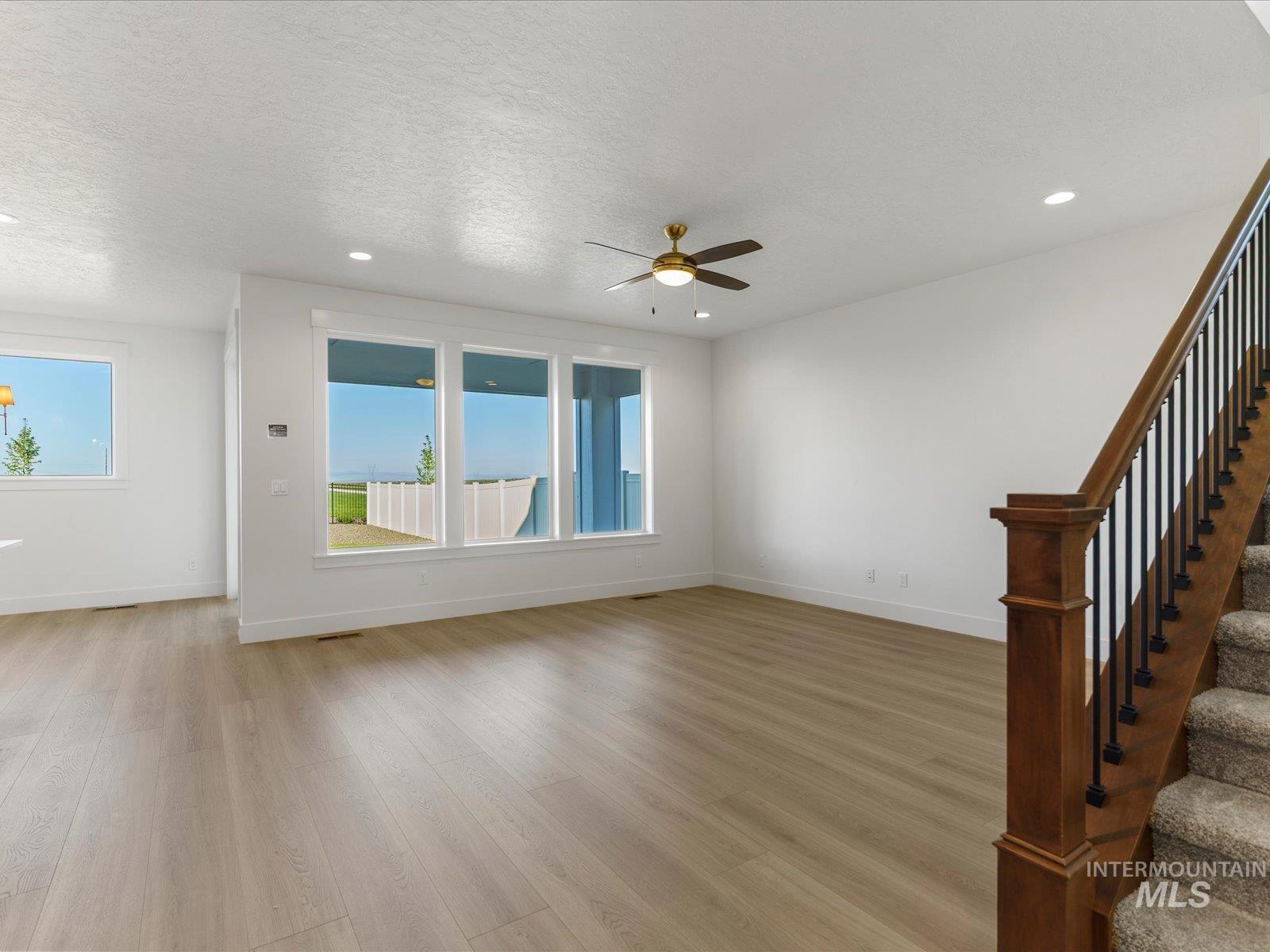 375 South Bumper Way Boise, ID 83716 - Photo 16 of 48