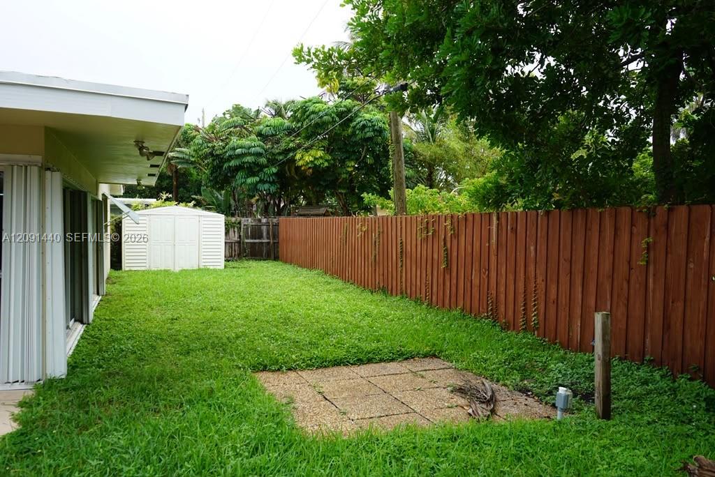 3404 Barton Road Pompano Beach, FL 33062 - Photo 23 of 28 Gallery Image 23
