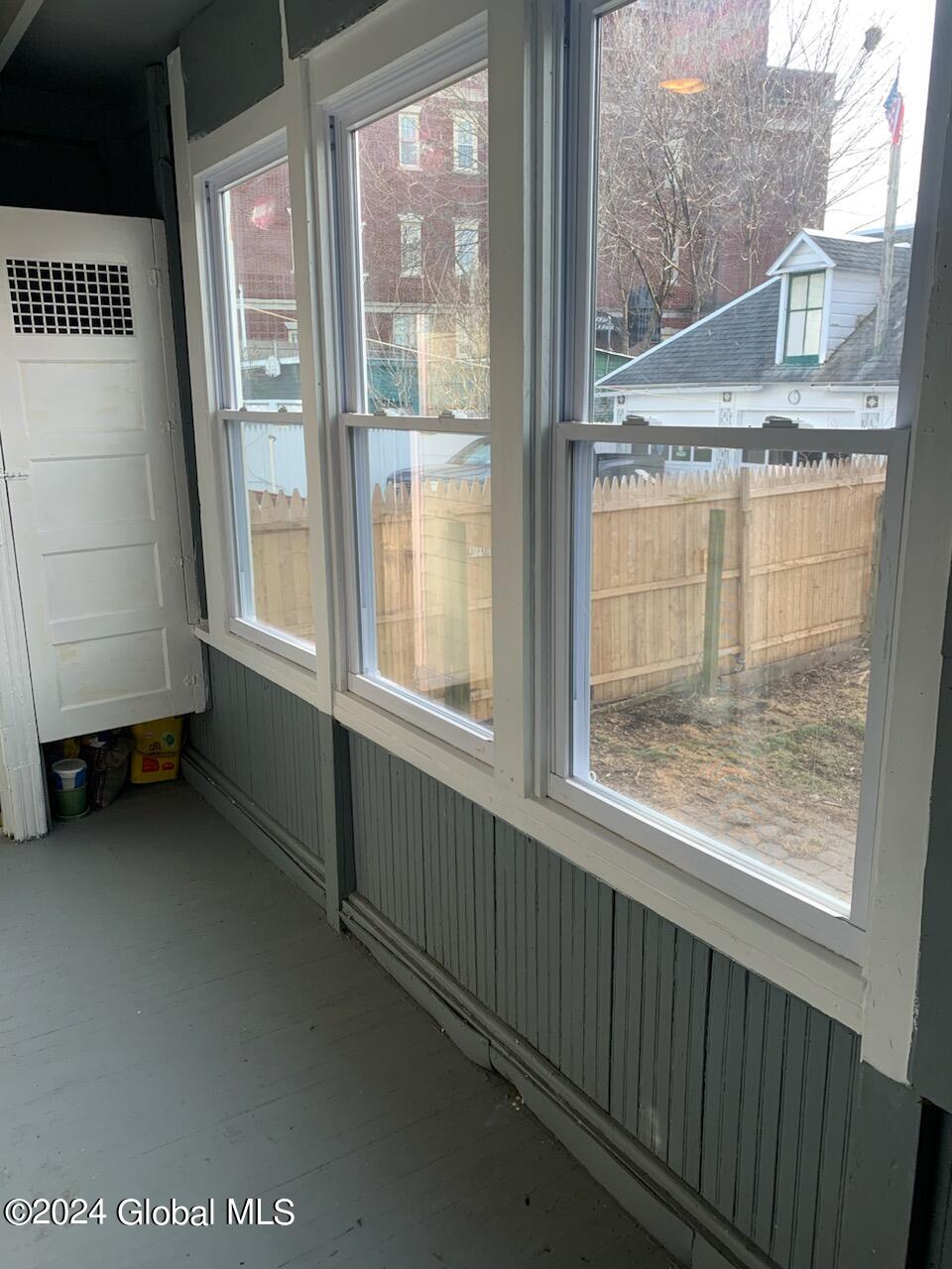 11 Ingersoll Avenue Schenectady, NY 12305 - Photo 17 of 19 228595279588314470