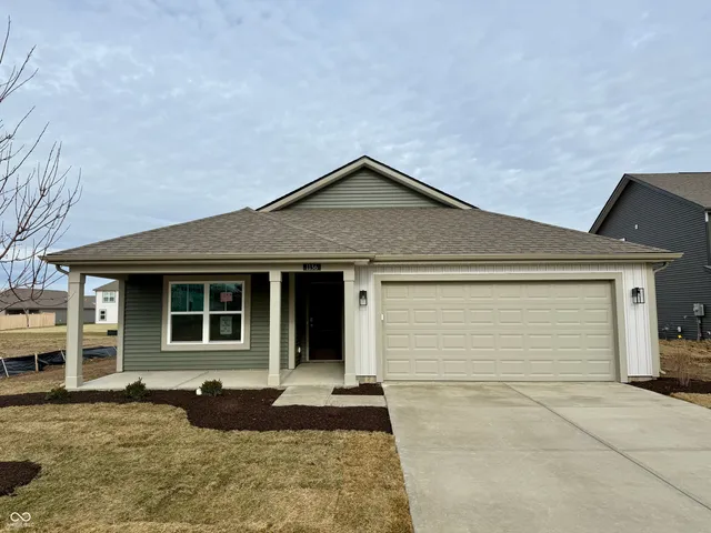 $298,450 | 1136 Phillips Drive, Greenfield, IN 46140