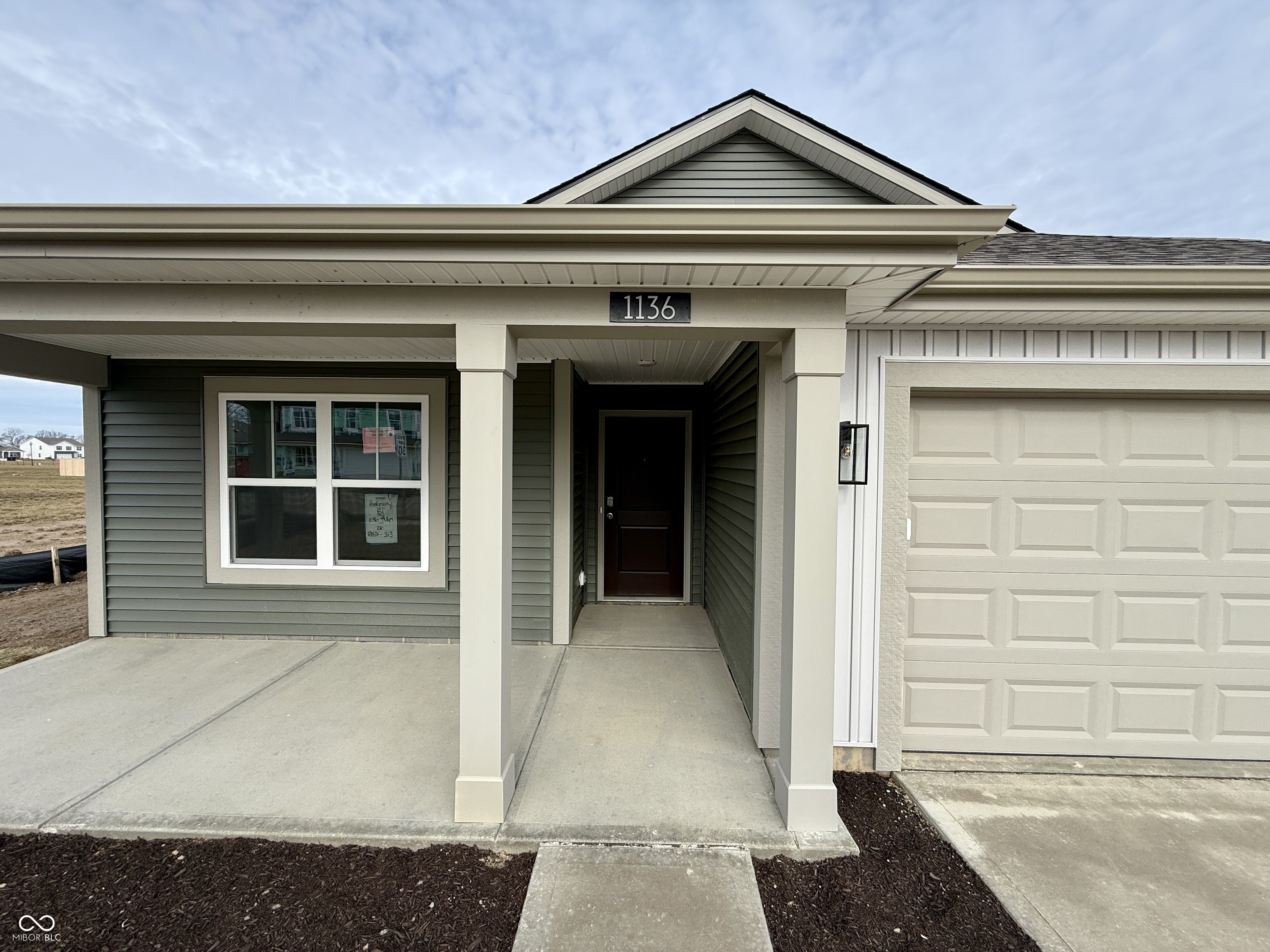 1136 Phillips Drive Greenfield, IN 46140 - Photo 2 of 21