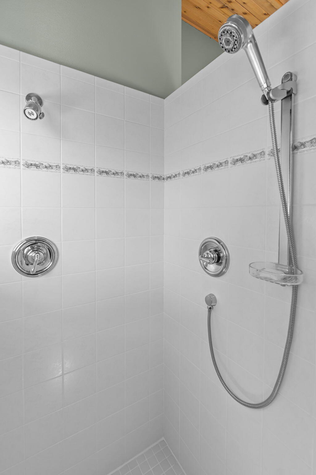 13462 Red Clover, Unit SH 39 Black Butte Ranch, OR 97759 - Photo 22 of 57 104-web-or-mls-DSC09232