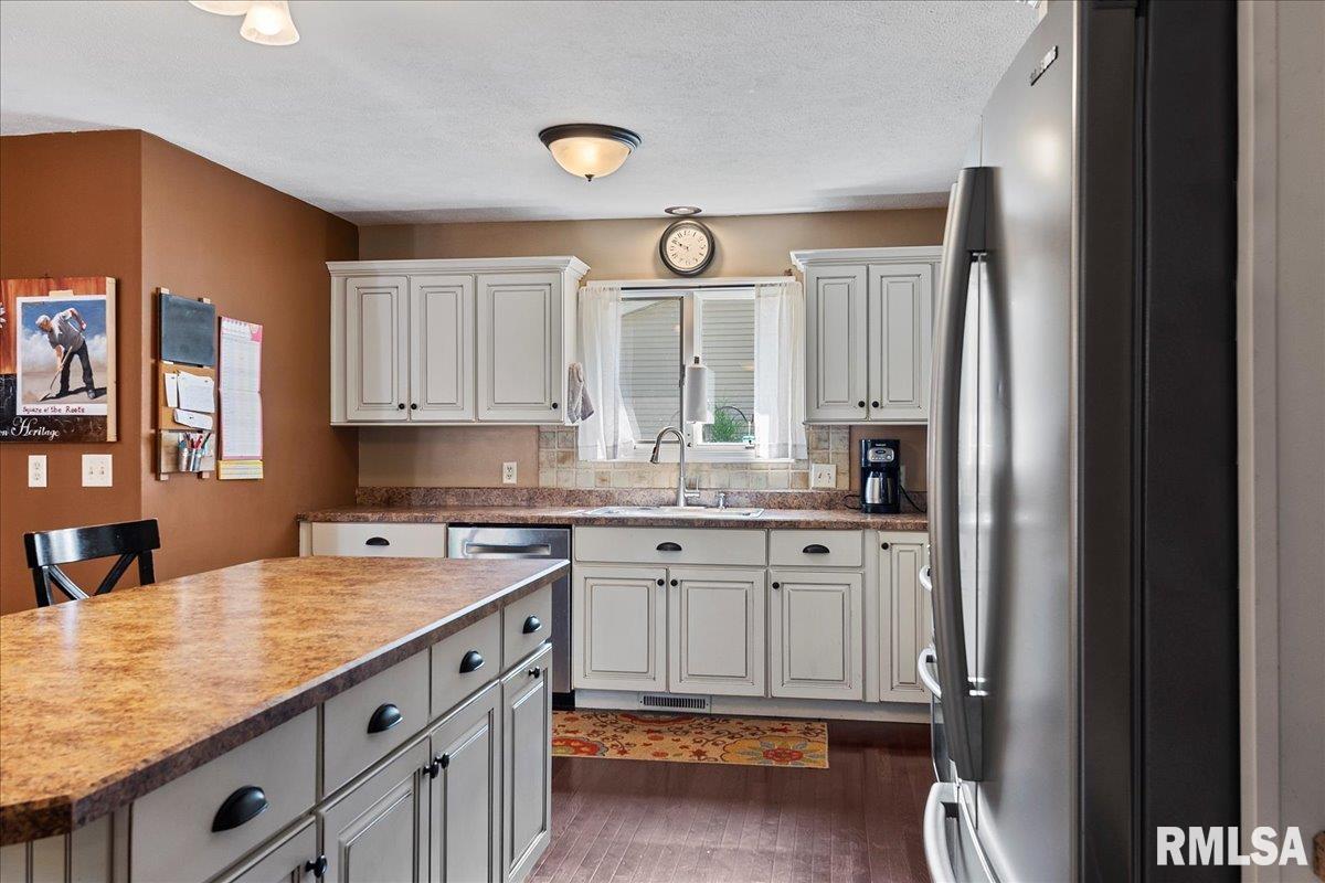 45 Merlin Drive Rochester, IL 62563 - Photo 17 of 50