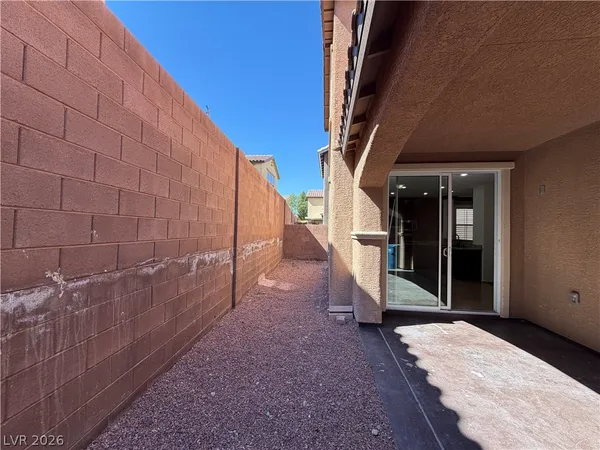 $1,995 | 7209 Huckaby Avenue, Las Vegas, NV 89179