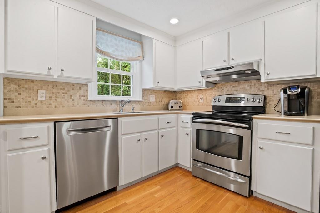 29 Conservation Way Scituate, MA 02066 - Photo 4 of 17 Gallery Image 4