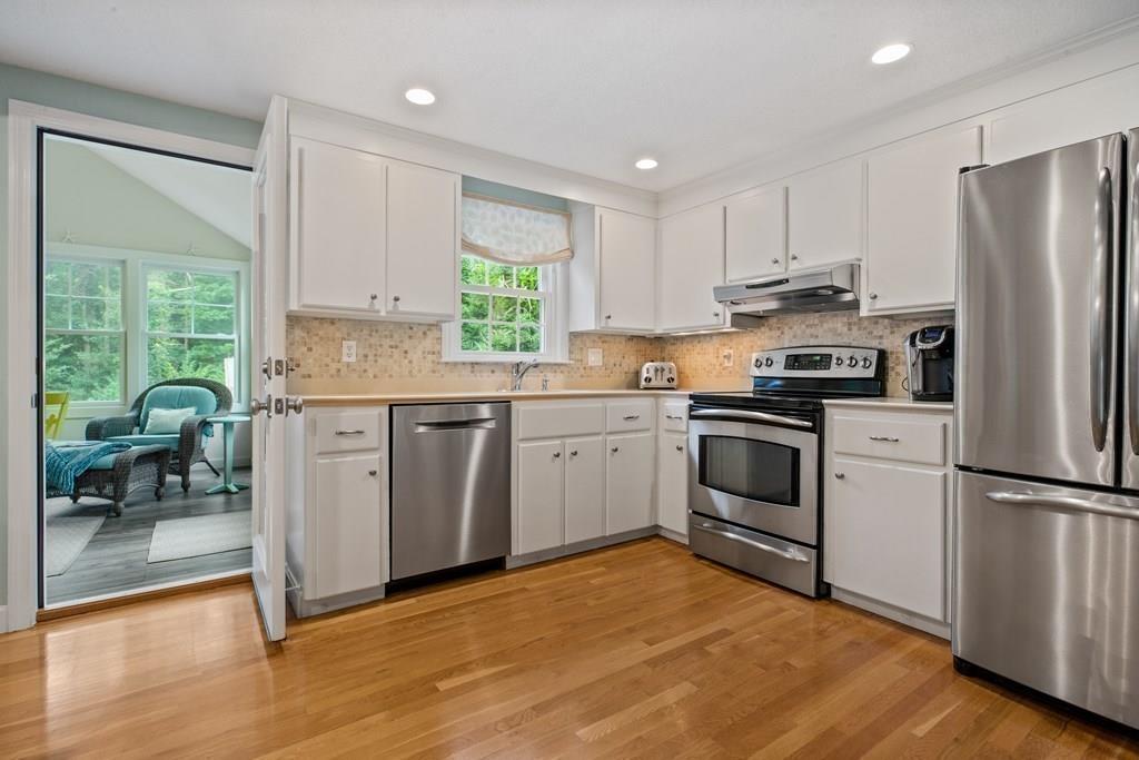 29 Conservation Way Scituate, MA 02066 - Photo 5 of 17 Gallery Image 5