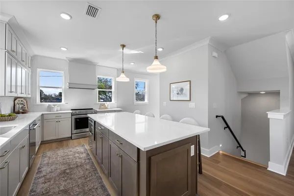 $1,010,100 | 3001 1st Avenue North, St. Petersburg, FL 33713