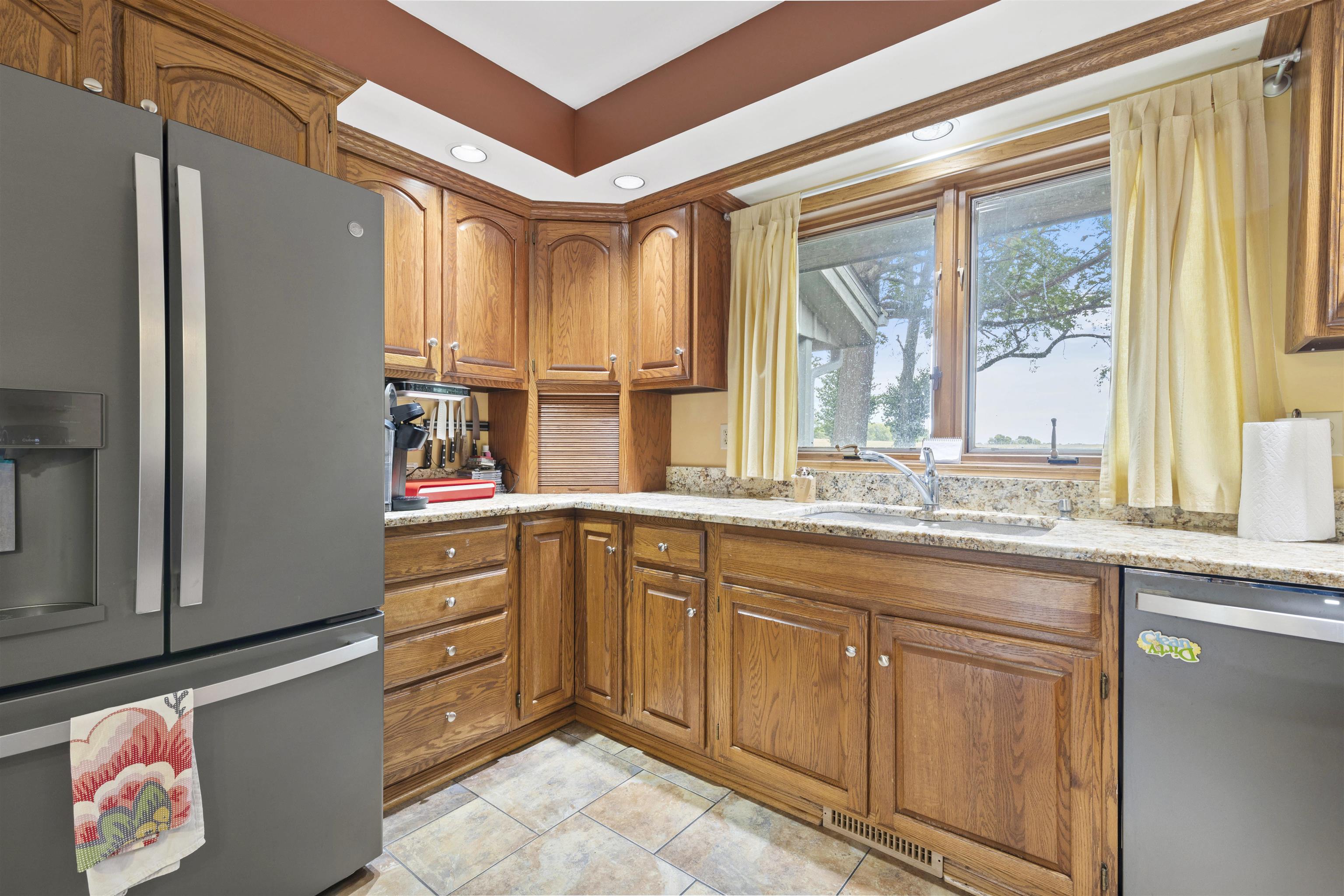 3410 Rotary Road Rockford, IL 61109 - Photo 15 of 65