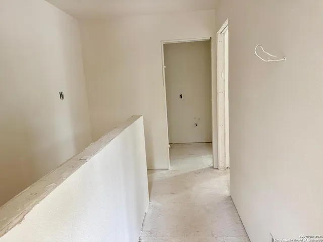 $1,550 | 687 Burr Oak Lane, Canyon Lake, TX 78133