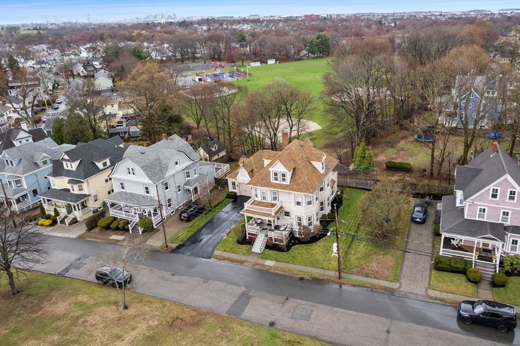 17 Bates Road Milton, MA 02186 - Photo 2 of 33