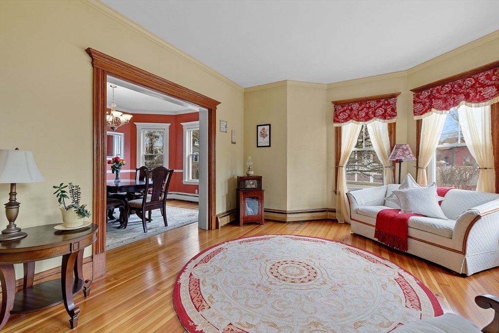 17 Bates Road Milton, MA 02186 - Photo 10 of 33