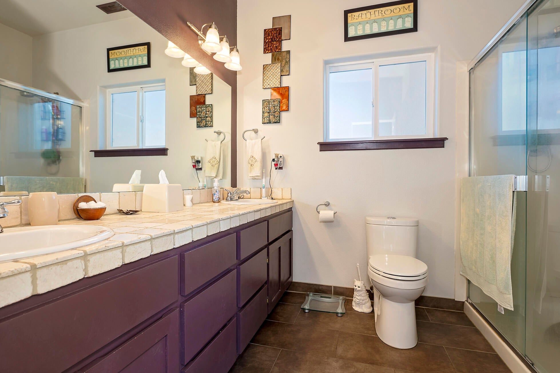 2578 Rabun Way Central Point, OR 97502 - Photo 14 of 20 Primary Bath