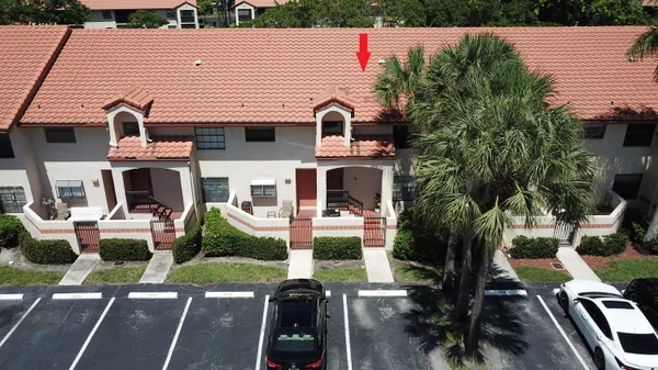 $2,400 | 606 Congressional Way, Unit 606, Deerfield Beach, FL 33442