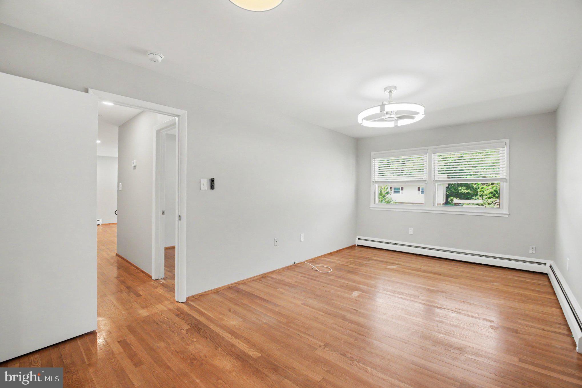 4522 Glendale Road Woodbridge, VA 22193 - Photo 11 of 25