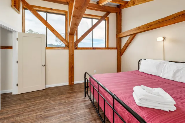 $3,250,000 | 768 Doetown Road, Rumney, NH 03266