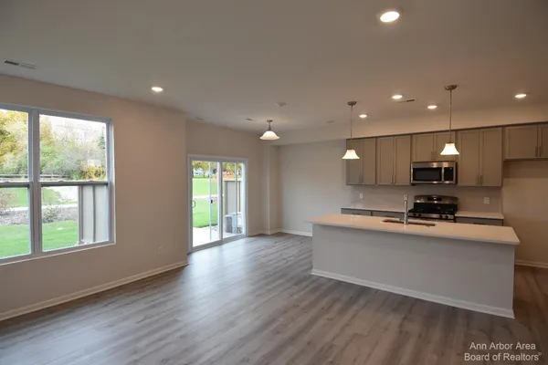 $2,750 | 105 Salt Springs Drive, Saline, MI 48176