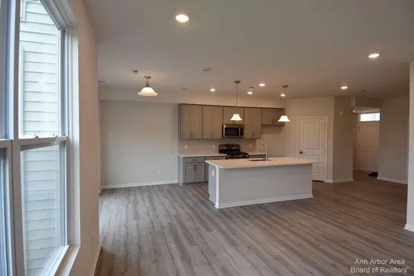 $2,750 | 105 Salt Springs Drive, Saline, MI 48176