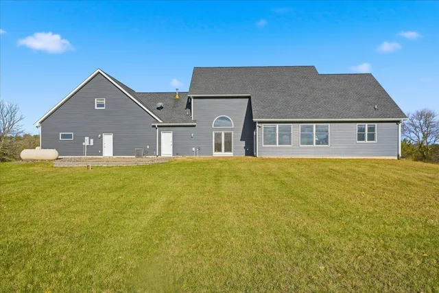 $549,900 | 417 Rice Lake Road, Somerset, WI 54025