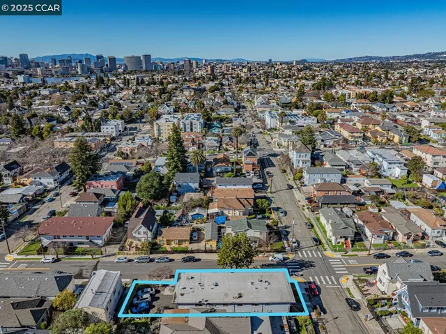 $1,350,000 | 2244 12th Avenue, Oakland, CA 94606