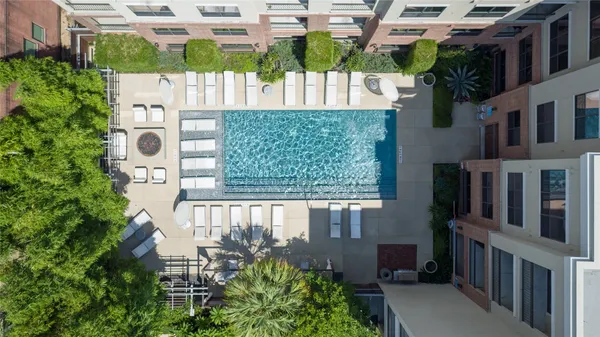 $1,630 | 306 McGowen Street, Unit 1116, Houston, TX 77006