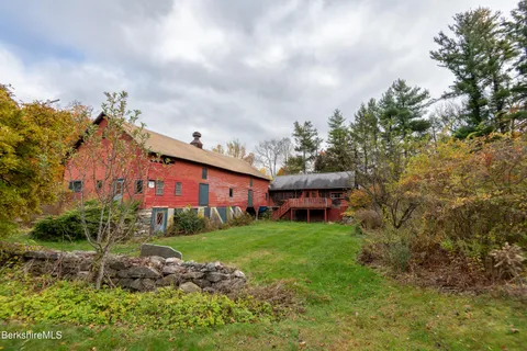 $485,000 | 2 Devon Road, Stockbridge, MA 01262