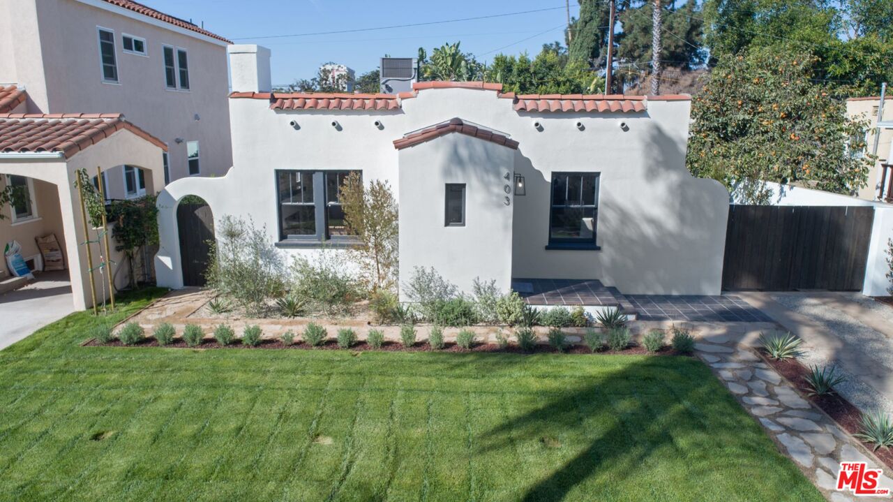 403 North Irving Boulevard Los Angeles, CA 90004 - Photo 43 of 46