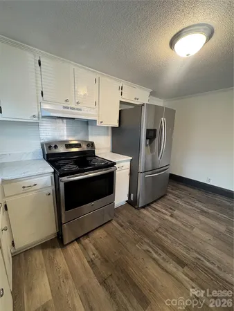 $1,225 | 1417 West Bank Street, Salisbury, NC 28144