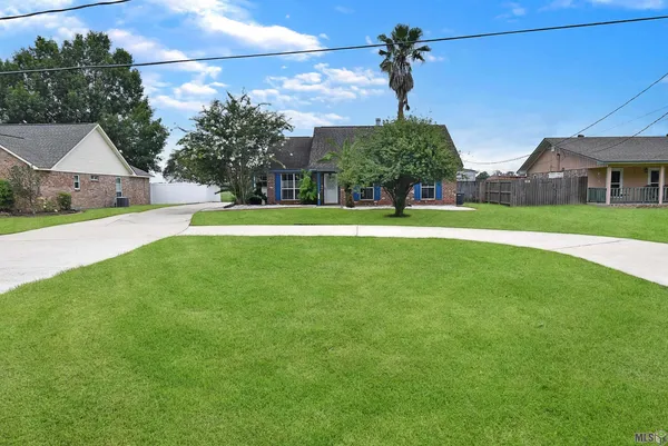 $273,900 | 10290 Lake Park Avenue, Gonzales, LA 70737