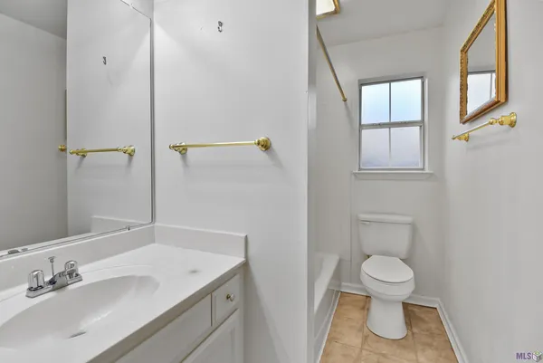 $273,900 | 10290 Lake Park Avenue, Gonzales, LA 70737