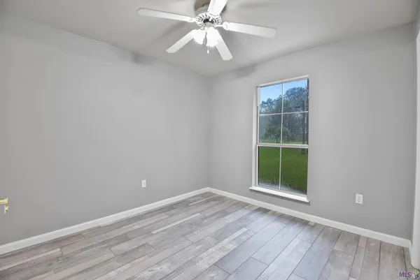 $273,900 | 10290 Lake Park Avenue, Gonzales, LA 70737