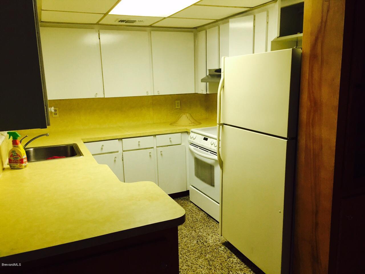 2803 Rogan Road Orlando, FL 32812 - Photo 9 of 16 image