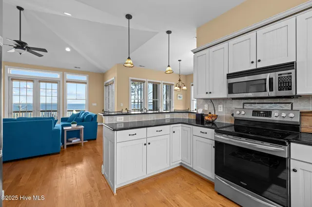 $995,000 | 486 Sandy Point Drive, Beaufort, NC 28516