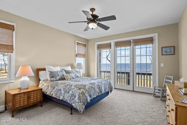 $995,000 | 486 Sandy Point Drive, Beaufort, NC 28516