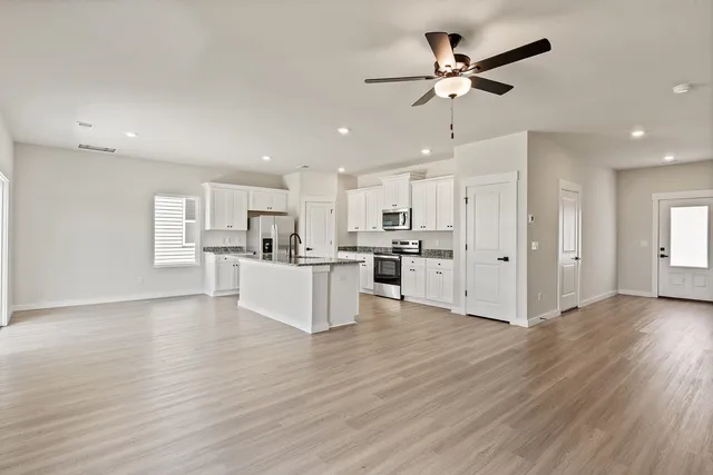 $336,900 | 1424 Wild Indigo Way, Moore, SC 29369