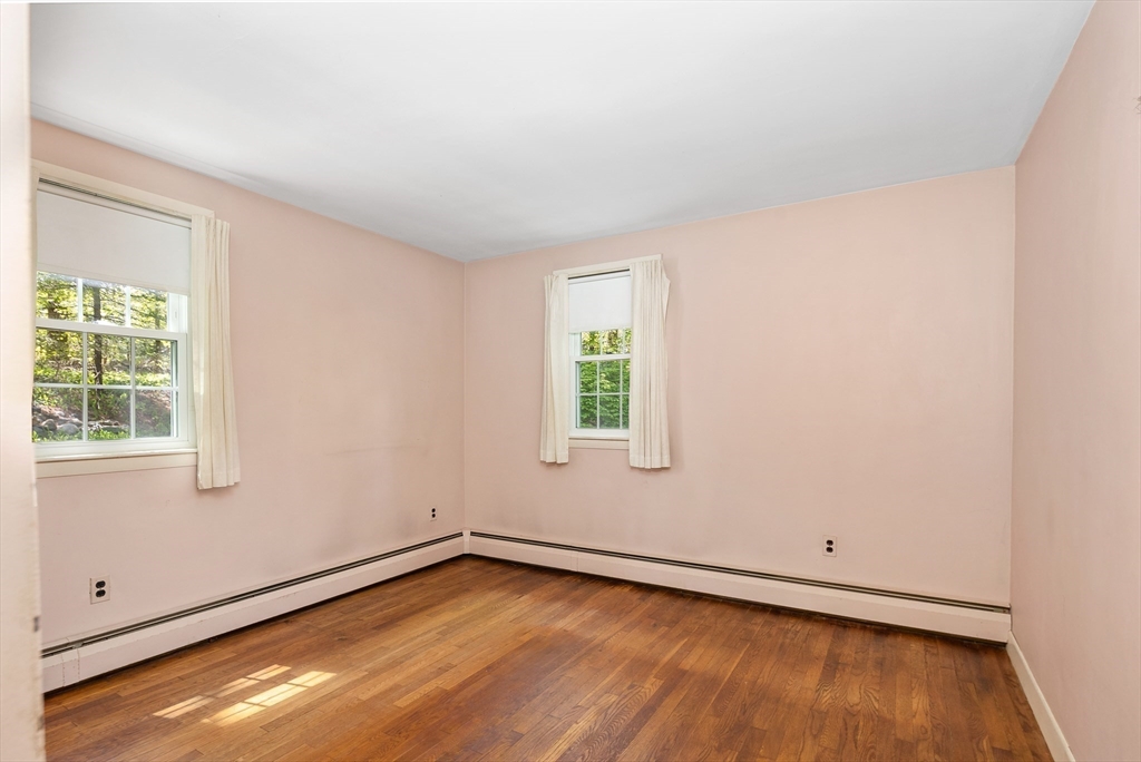 34 Carleton Road Hingham, MA 02043 - Photo 14 of 30