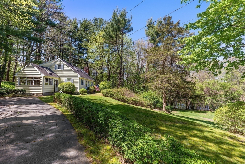 34 Carleton Road Hingham, MA 02043 - Photo 24 of 30