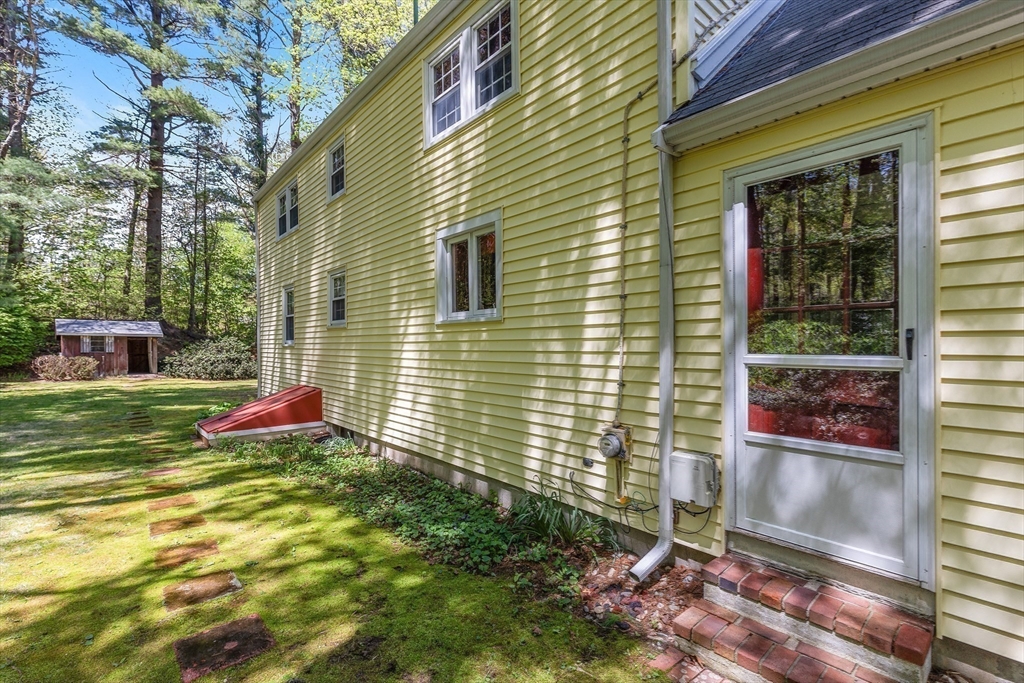 34 Carleton Road Hingham, MA 02043 - Photo 29 of 30