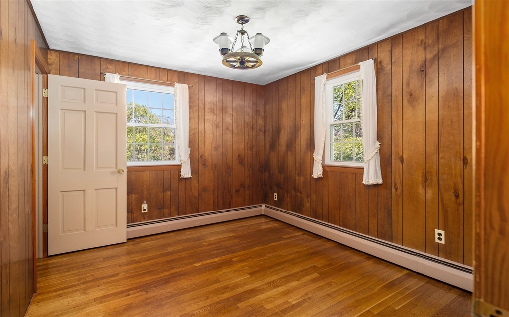 34 Carleton Road Hingham, MA 02043 - Photo 9 of 30