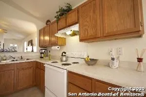 $1,500 | 7919 Woodchase, San Antonio, TX 78240