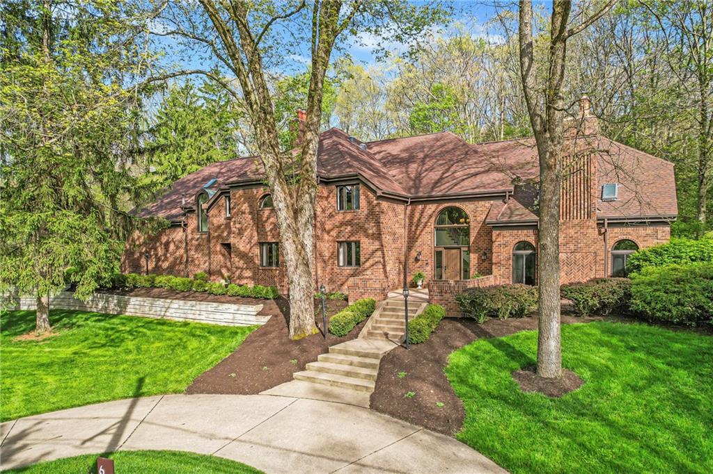 609 Lincoln Road Bradford Woods, PA 15015 - Photo 2 of 50
