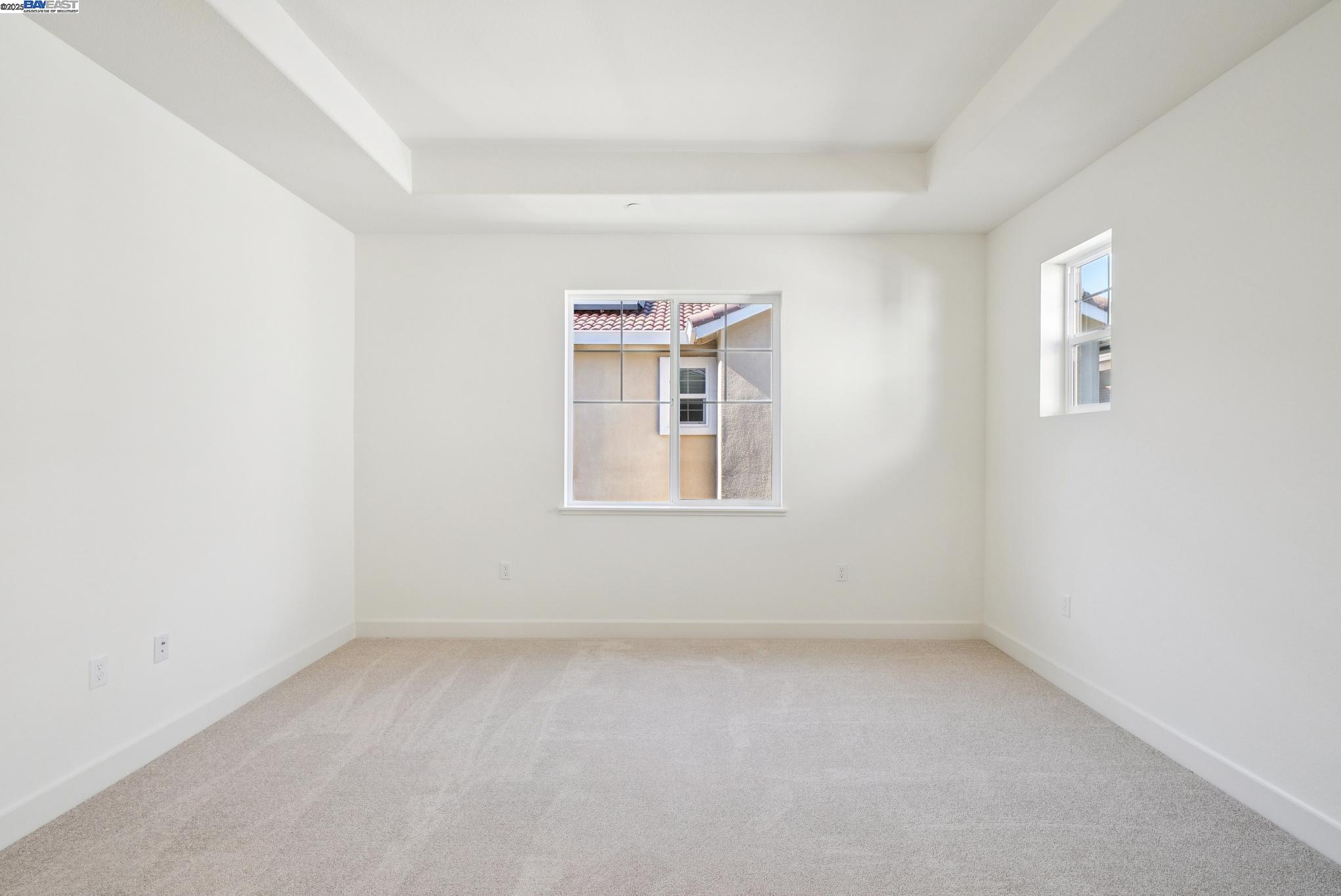 246 Mindy Way Pittsburg, CA 94565 - Photo 23 of 38 an empty room with a window