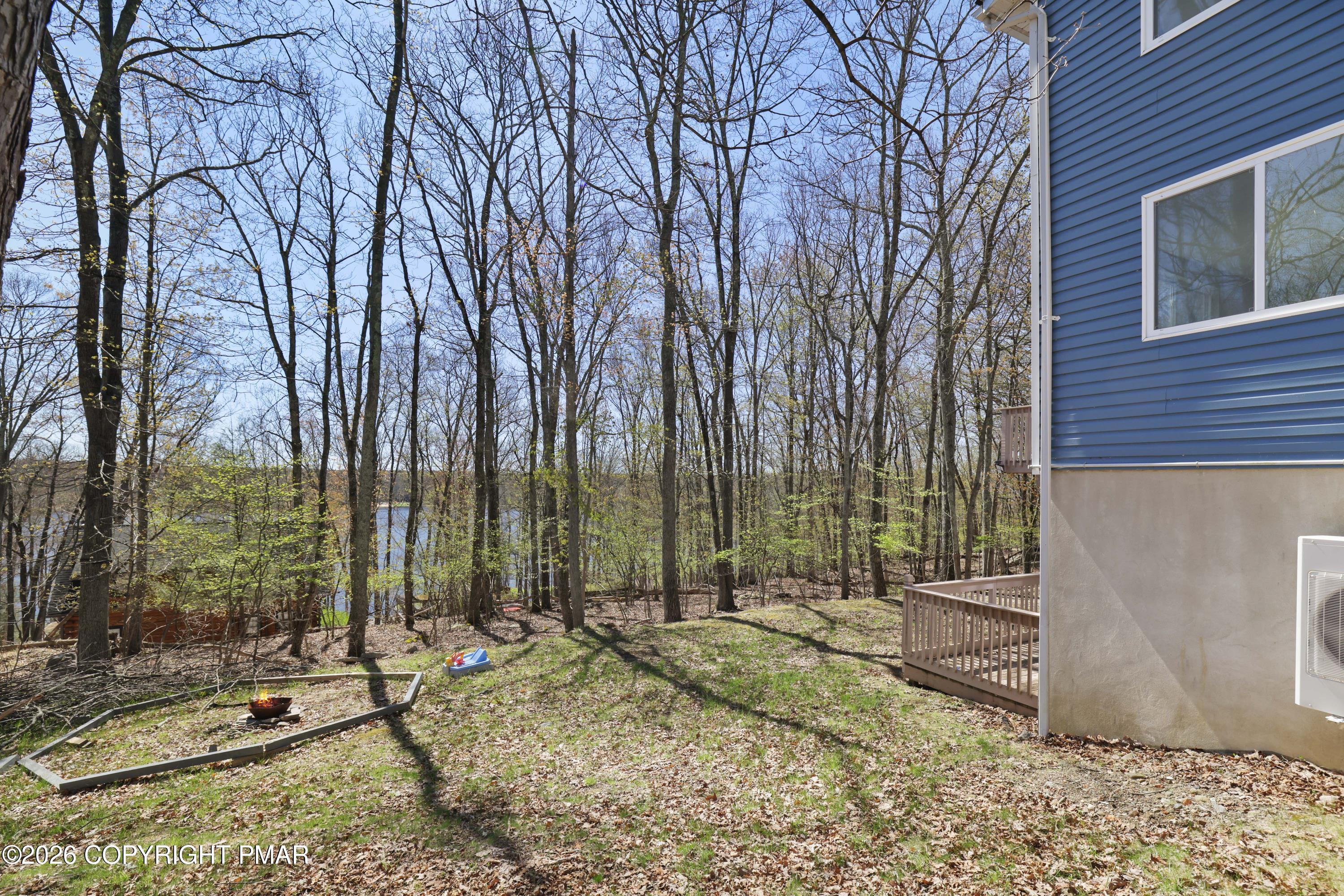910 Venue Road East East Stroudsburg, PA 18302 - Photo 3 of 40 b3