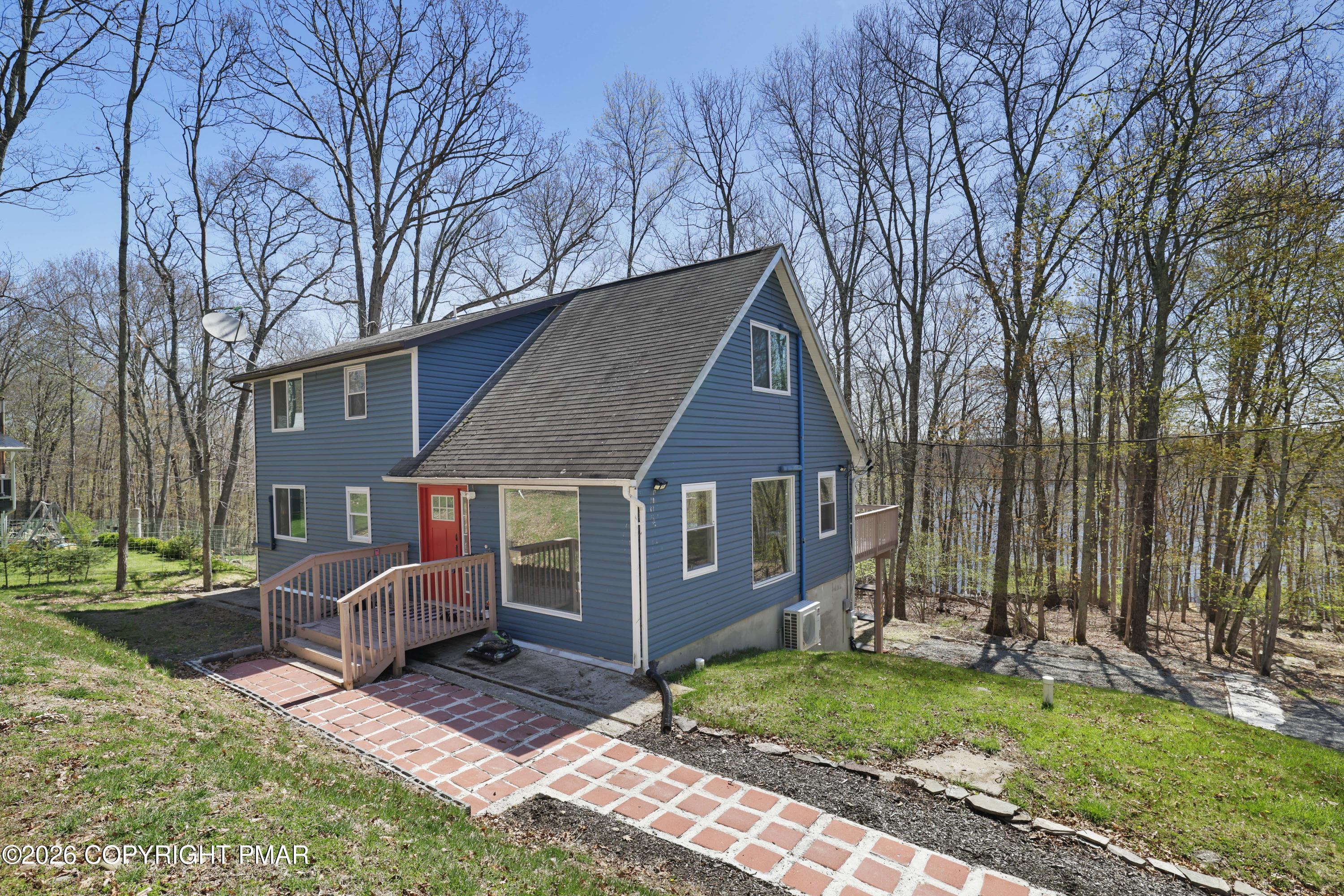 910 Venue Road East East Stroudsburg, PA 18302 - Photo 5 of 40 b5