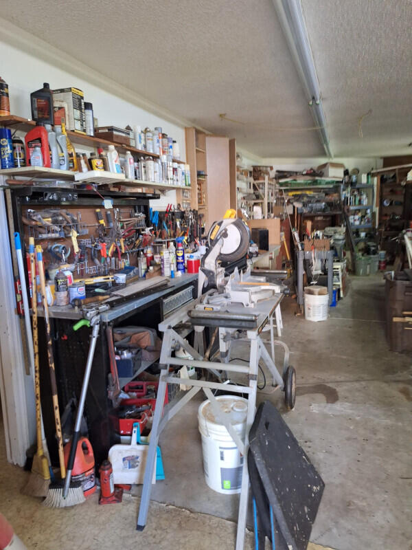 4642 Edwards Road Fort Pierce, FL 34981 - Photo 6 of 11 5a5e2d3b-5e21-4573-97a5-6ac5e79fd5bejpg