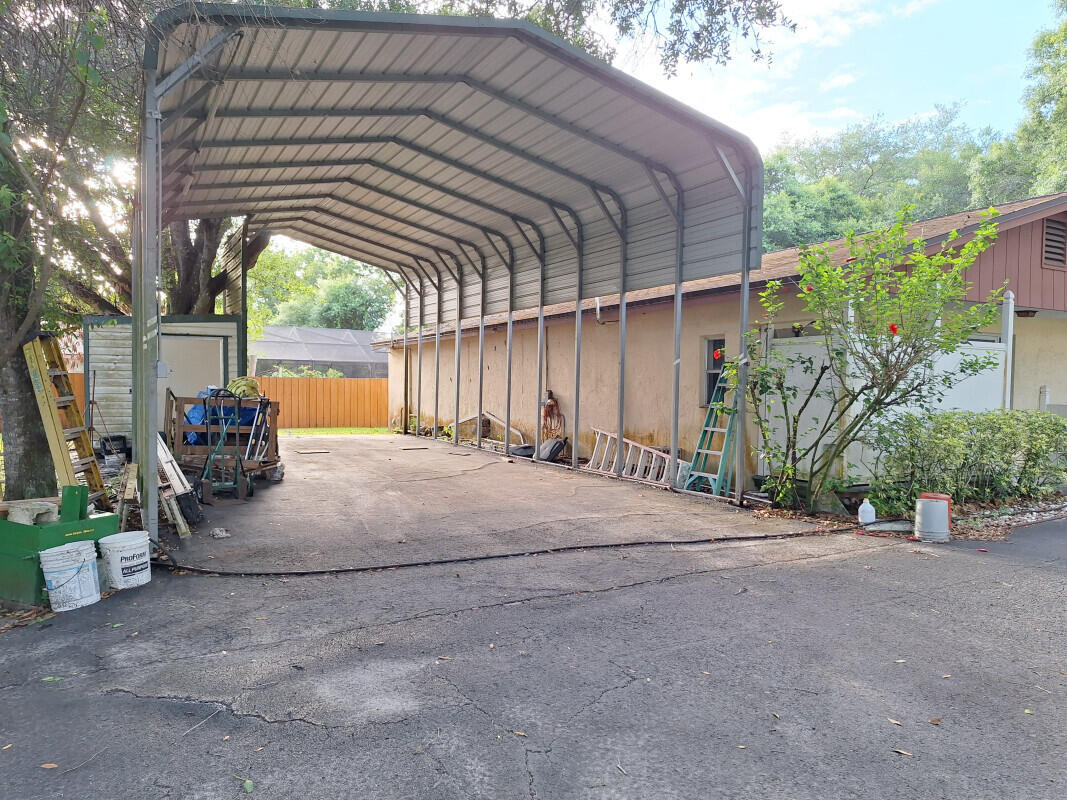 4642 Edwards Road Fort Pierce, FL 34981 - Photo 7 of 11 193cb06f-ec3b-40df-835b-27232c16d8d7jpg