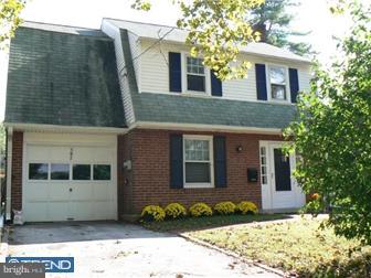 397 Sugartown Road Wayne, PA 19087 - Photo 2 of 8