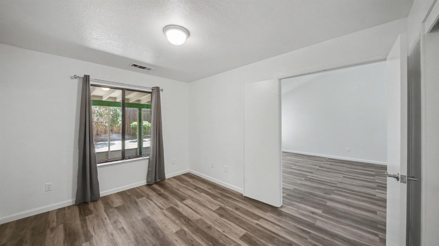 2504 Spring Water Drive Modesto, CA 95355 - Photo 15 of 31