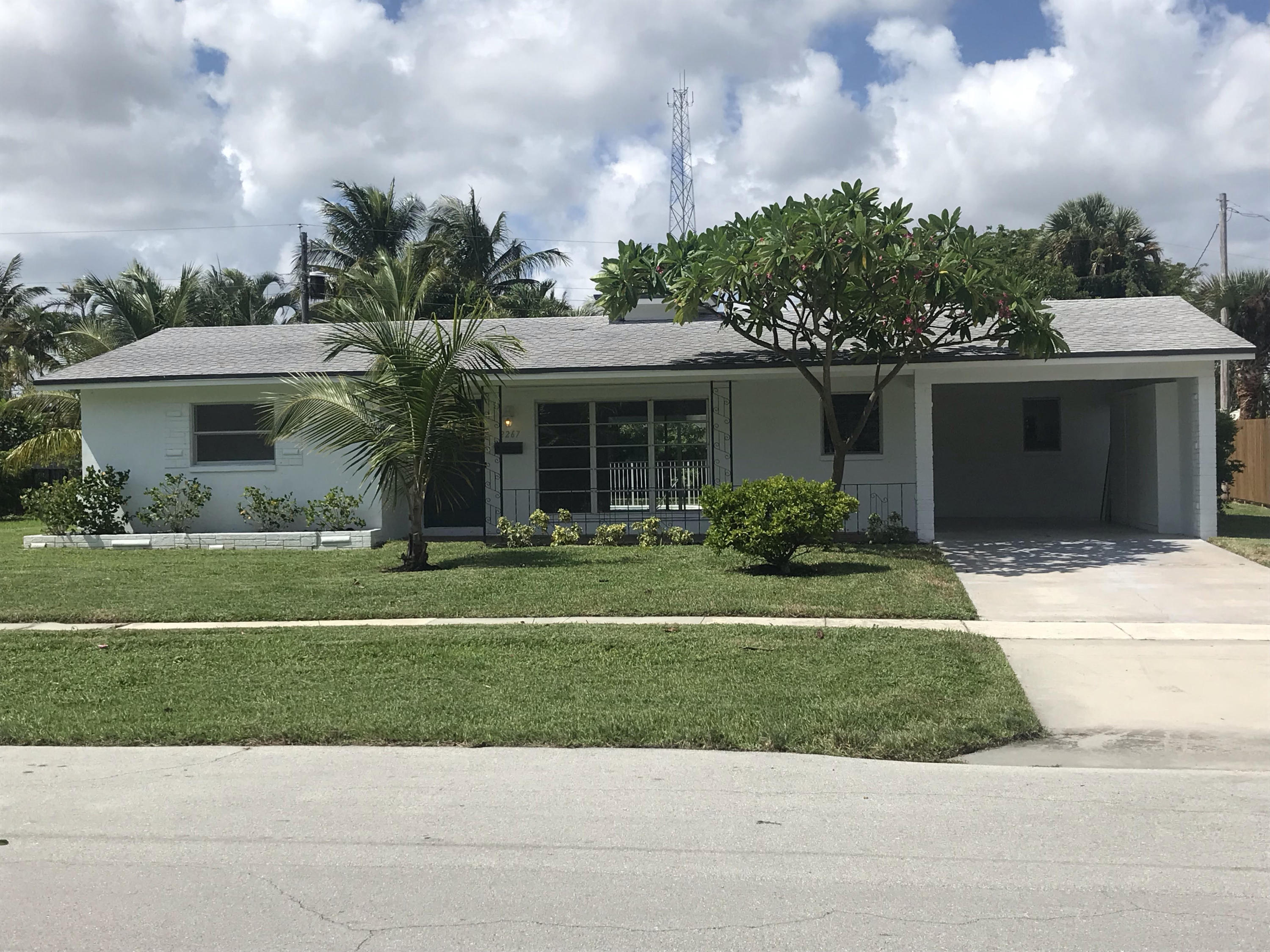 2267 Northeast 3rd Way Boca Raton, FL 33431 - Photo 1 of 21 Spectacular East Boca Charmer