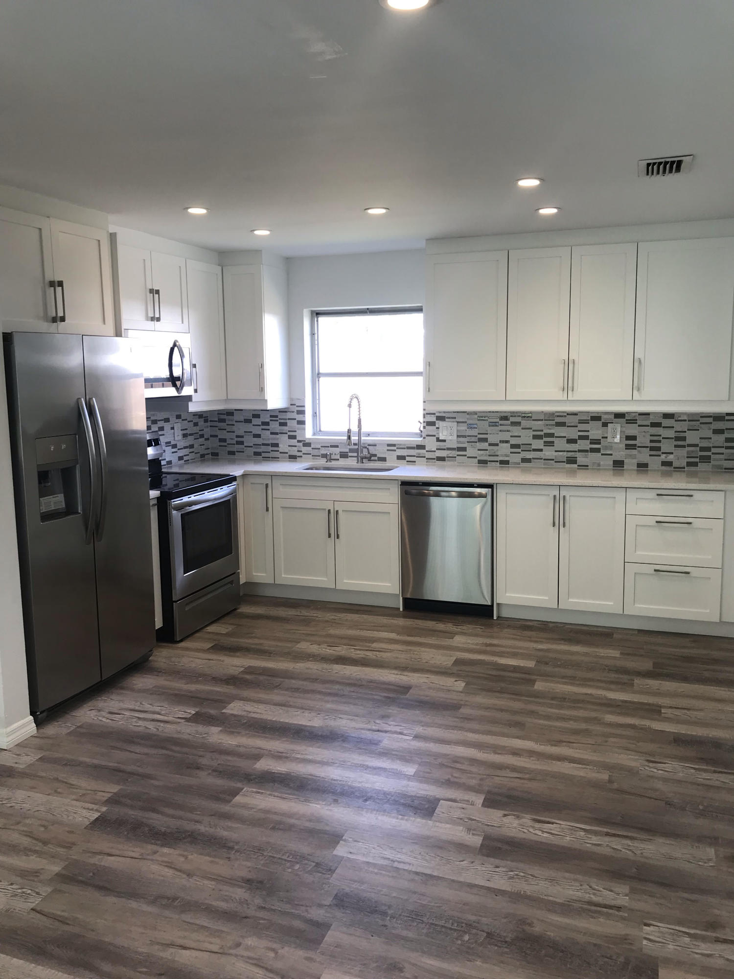 2267 Northeast 3rd Way Boca Raton, FL 33431 - Photo 3 of 21 Gourmet kitchen