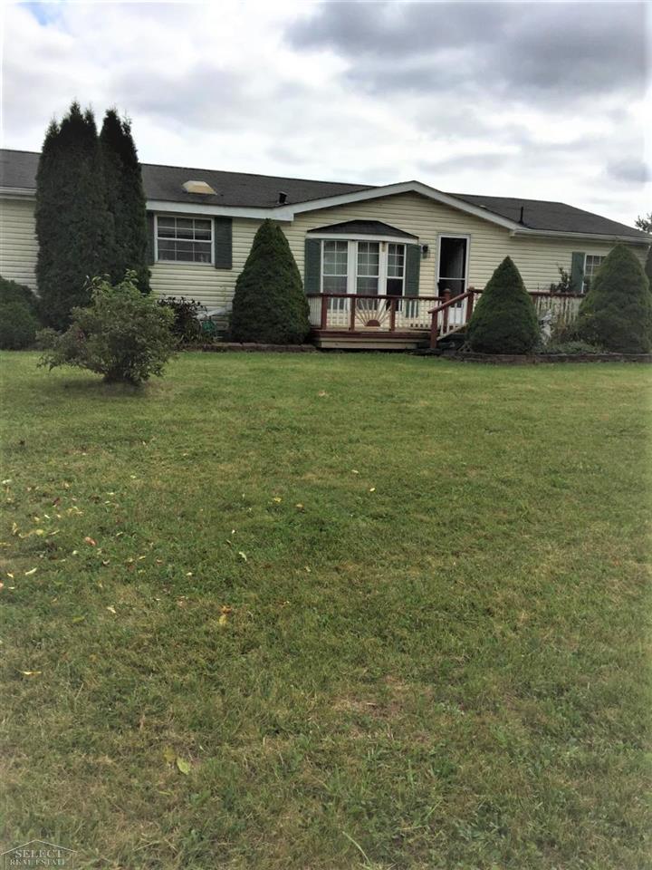 1820 Miller Road Memphis, MI 48041 - Photo 1 of 8 31376437.JPG